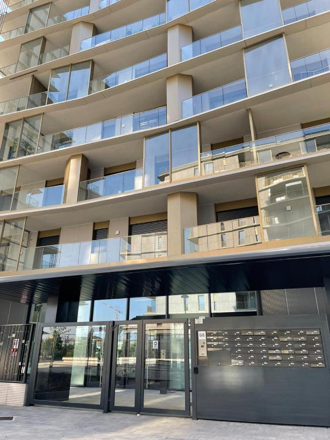 Kibilu - Cascina Merlata Rho Fiera Ospedale Galeazzi 佩罗 外观 照片